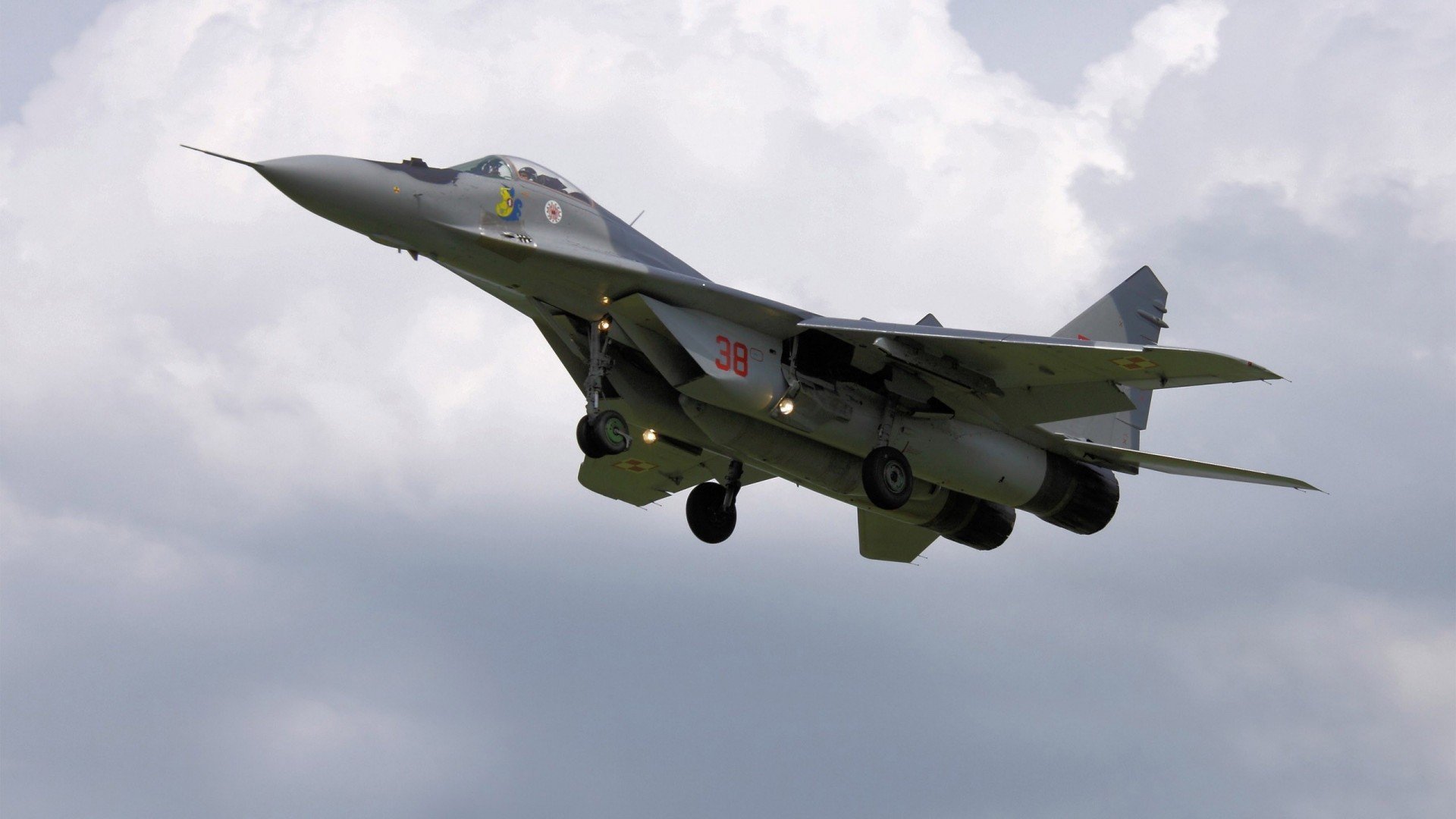 尤文图斯主打稳守反击重回胜轨,尤文图斯主打阵型