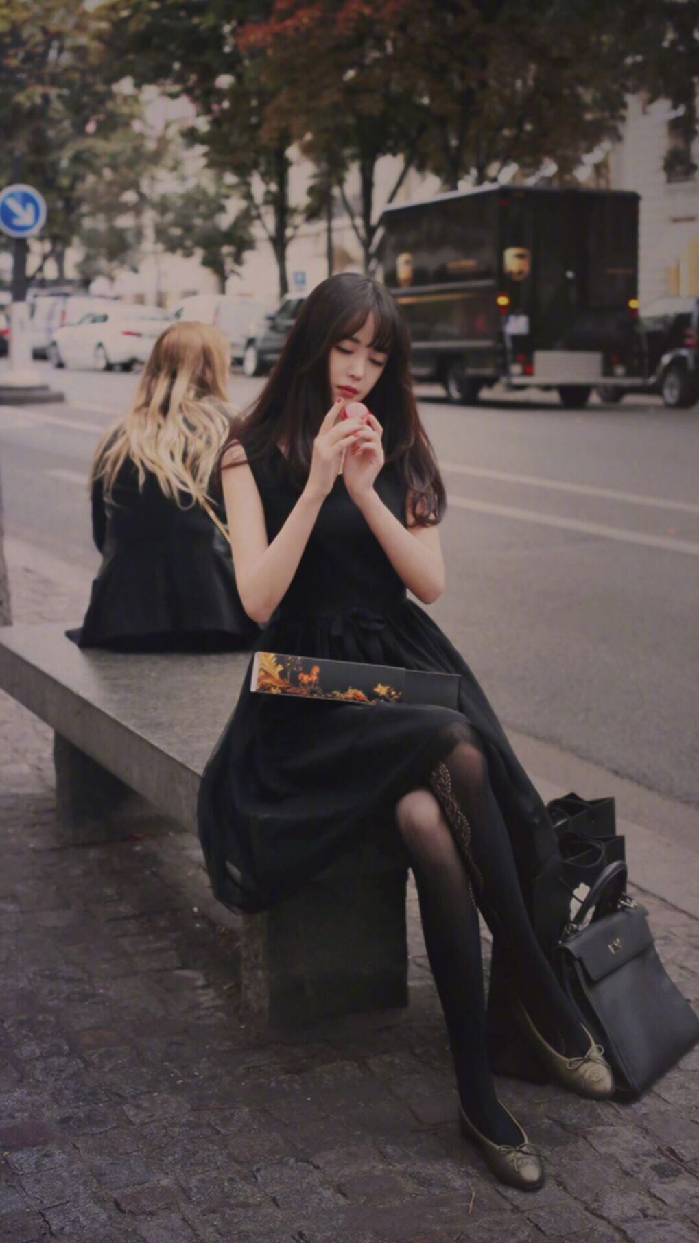 巴塞罗那边路突破成为制胜关键，巴塞罗那站位